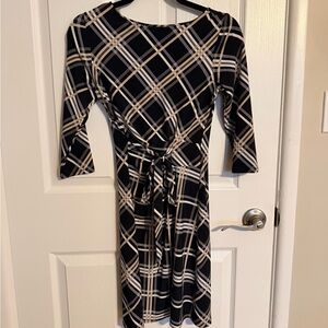 Ann Taylor Black and Cream Plaid Long-Sleeve Tie-Waist Dress